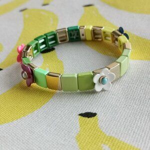 Roxanne Assoulin Garden Variety Flower Grass Enamel Stretch Bracelet - Gold & Co